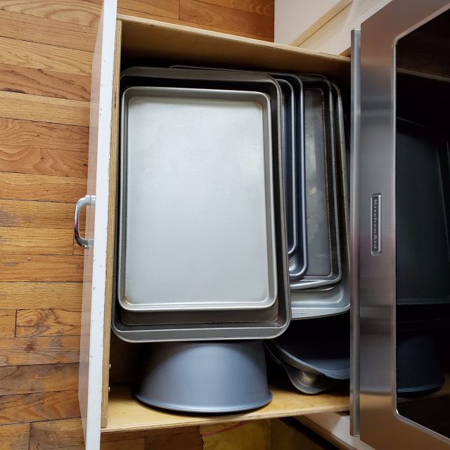 disorganized-kitchen-cabinets-east-greenwich-ri